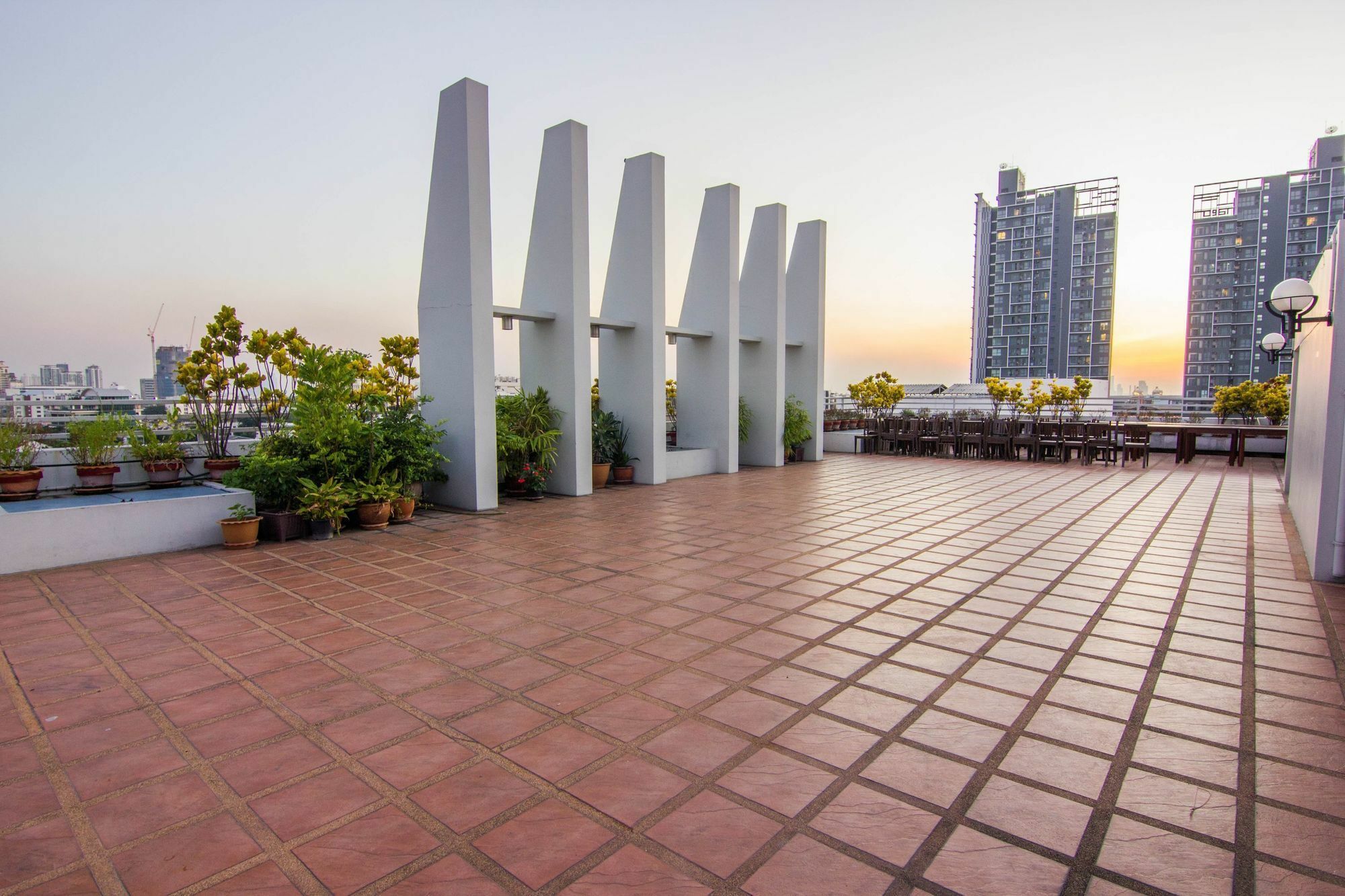 Zen Rooms Sukhumvit 81 Bangkok Exterior foto